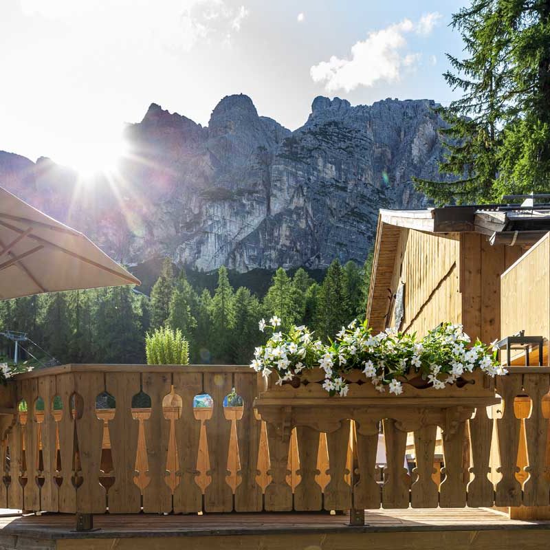 Ristorante Baita Piè Tofana - Digital strategy: sito internet e social media management - Intuito Marketing - Consulenza Marketing - Trentino e Cortina d'Ampezzo